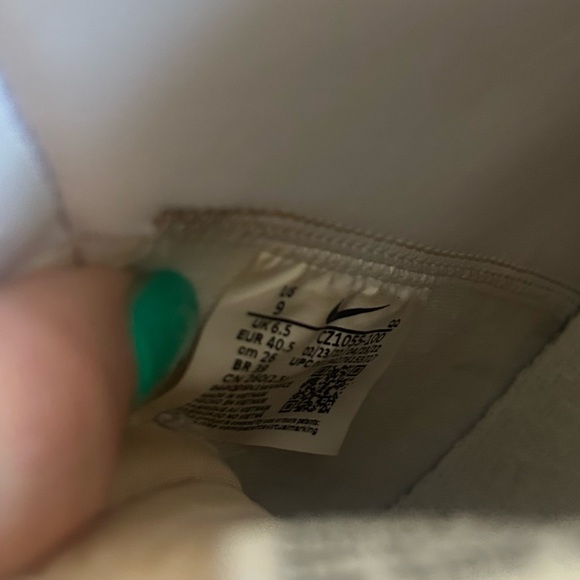 Nike Blades (Hightop) Women’s 9 Men’s 7.5 EUC - Picture 6 of 6